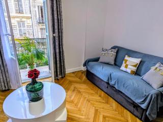 3 Pièces 70m2 Coeur de Nice - 9