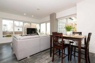 Modern 3 Bedroom High-Rise with Pool dealyt - 6