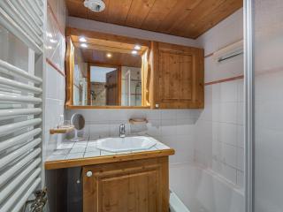 Appartement cosy à Méribel avec piscine, spa et proche pistes - FR-1-566-7 - Les Allues - 3
