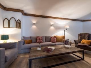 Appartement de standing à Courchevel avec vue, proche des pistes, parking inclus - FR-1-575-59 - Courchevel - 4