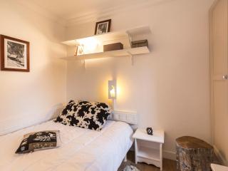 Appartement rénové, au calme, avec balcon, Wifi gratuit, proche commerces, navettes et pistes - FR-1-346-363 - Arc 1800 - 2