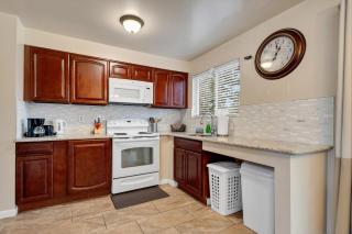 Brighton Entire Home Near Park & Light Rail - 3