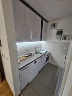 Two - Kragujevac - 4