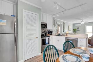 Beachfront Bungalow 301 - North Topsail Beach - 3