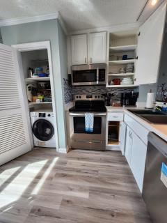Beachfront Bungalow 301 - 2