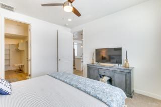 Walk to Marina and Lake Spacious Garden City Gem! - 1