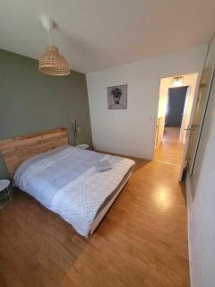 Maison, 5 Chambres équipées, tout confort , fibre - 2