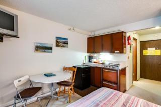 Snowline Lodge Condo #9 - Convenient - Inexpensive - 8
