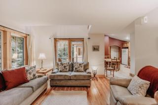 Snowline Cabin #34 - Hot Tub - Wi-Fi - Ping Pong - 7