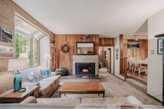 Snowater Condo #84 - Sauna - Soaker Tub - Fp - 9