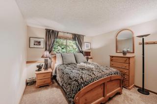 Snowater Condo 84 - Sauna - Soaker Tub - F-P - Glacier - 3