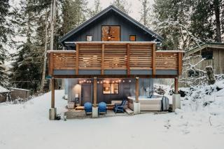 Mt, Baker Rim Cabin 50 - Hot Tub - Wi-Fi - A-C - Glacier - 0