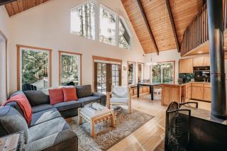 Mt, Baker Rim Cabin 99 - Hot Tub - Wifi - Pets Ok - 8