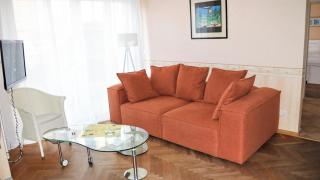 Gustls Hus, App. 1 - [#15113] - 1