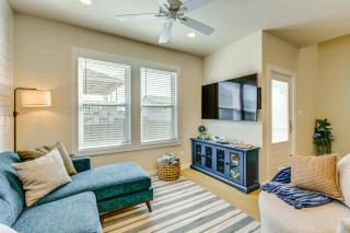 1 Mi to Beach Home with Pool Access in Port Aransas - 5