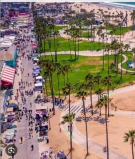 Steps to Santa Monica Beach, Pier, Boardwalk, and Venice - Los Ángeles - 5