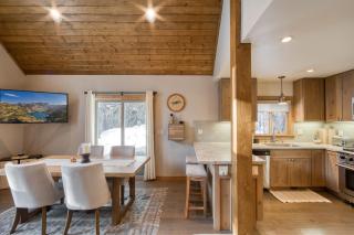 Cabin Fever at Tahoe Donner by Tahoe Getaways - 2 BR with Hot Tub & HOA - 3