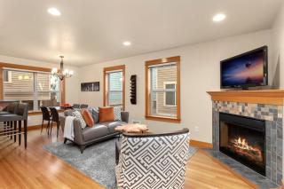 Modern Townhouse near DT Seattle & Stadium Parking - Seattle - 8
