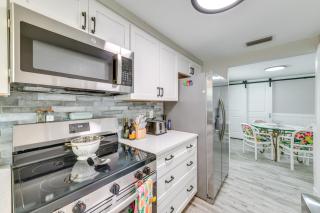 2 Blocks to Beach Tropical Retreat in Anna Maria - 1