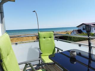 Ferienwohnung mit Meerblick, 2 Schlafzimmer -Süd- Balkon-eigener Parkplatz - Dahme - 0