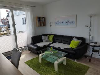 Ferienwohnung mit Meerblick, 2 Schlafzimmer -Süd- Balkon-eigener Parkplatz - Dahme - 4