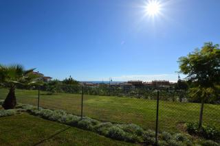 Pinares de Mijas 2 Bed Apt El Faro - Mijas Costa - 3