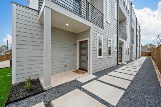 Pet-Friendly l Brand New Space l Downtown - Dallas - 4