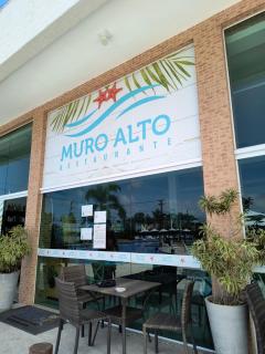 Flat 317 Muro alto condomínio - 2