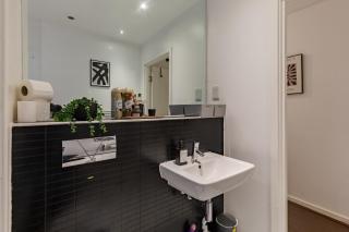 City Centre Chic Apartment with 3 Bedrooms - Birmingham - 4