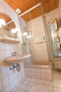 Gustls Hus, App. 2 - [#13054] - 6