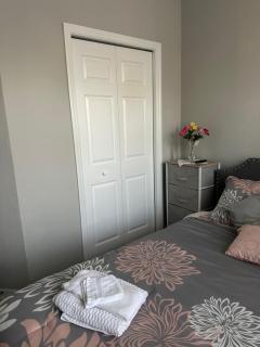 Quiet room in a family home - Lehigh Acres - 7