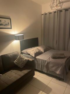 Apto Próximo Praia e Metrô - 0