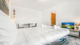 HOMEY MARBLE - Au pied du Tram / Proche centre / Balcon privé / Wifi gratuit - Annemasse - 1