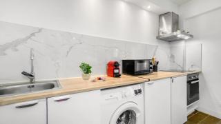 HOMEY FOREST - Hypercentre - Proche Gare et Tram - Wifi & Netflix - 3