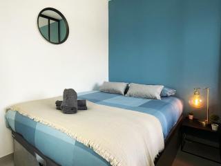 HOMEY SUPERCHILL - Appartement moderne et tout équipé - Netflix et WiFi inclus - Situé en Hyper-centre - Proche Genève - Annemasse - 3