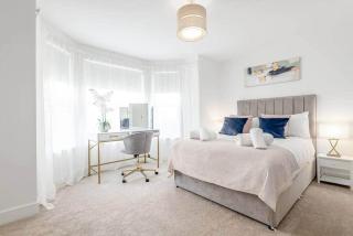 Skye Sands - City Road Residence - 8