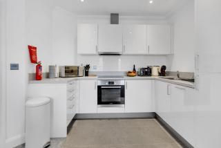 Cosy Modern Stay at St Mary's Nest Apartment By Your Lettings Short Lets & Serviced Accommodation Peterborough With Free WiFi and Parking - Huntingdon - 7