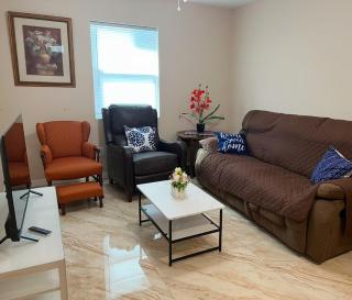 Entire 2nd floor with 2 bedrooms and kitchenette in Bradenton - Bradenton - 7