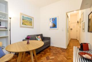 Tranquilo, na quadra da praia e perto de tudo - BestHostRio - 4