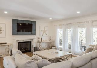 New Construction Modern Luxury Retreat w 6 Beds & - Southampton - 8