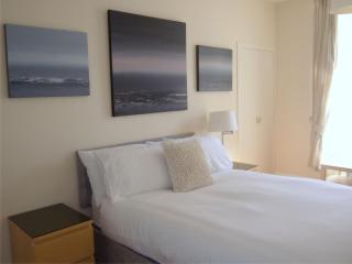 Byre Loft Apartment - 4
