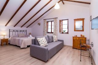 Apartamentos & Bungalows Ubiarco El Acebo by Urbanhosting - 5