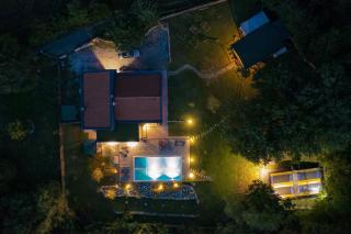 Red House Kraj Drage - Villa with Swimming Pool and Playground - 7