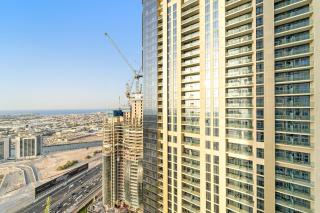 FIRST CLASS 1BR Luxe Comfort Stylish Design - 2