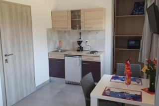 Olivia Valkanela App 3 - 2