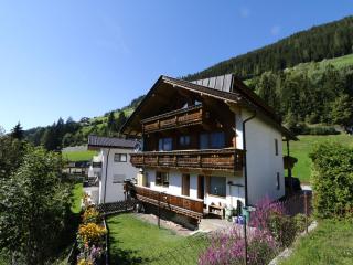 Apartment in Mayrhofen with a balcony - Mayrhofen - 3
