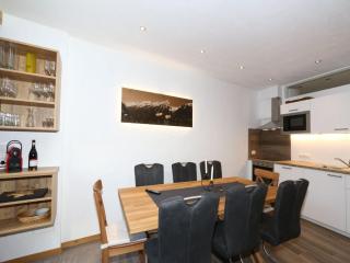 Apartment in Fügen near Spieljochbahn - Fügen - 4