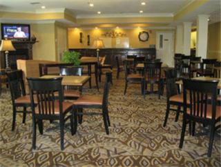 Best Western Plus Valdosta Hotel & Suites - Valdosta - 3