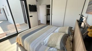 Villa con piscina y vistas canal AV-44 - 4