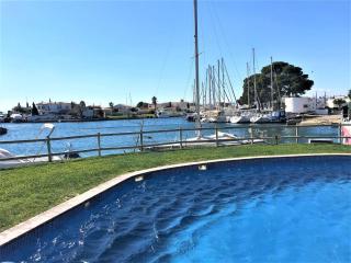 Apartamento en Roses con vistas al canal y piscina - Roses - 4